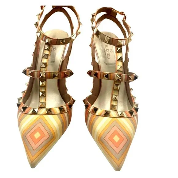 RARE Valentino Rockstud 1975 Pump, size 38.5, US 7, Matching Box NWT, MSRP $1195 - Picture 9 of 16